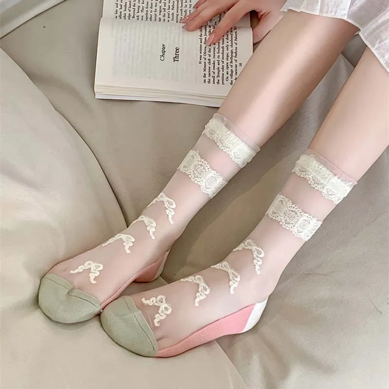 Breathable Floral Jacquard Socks