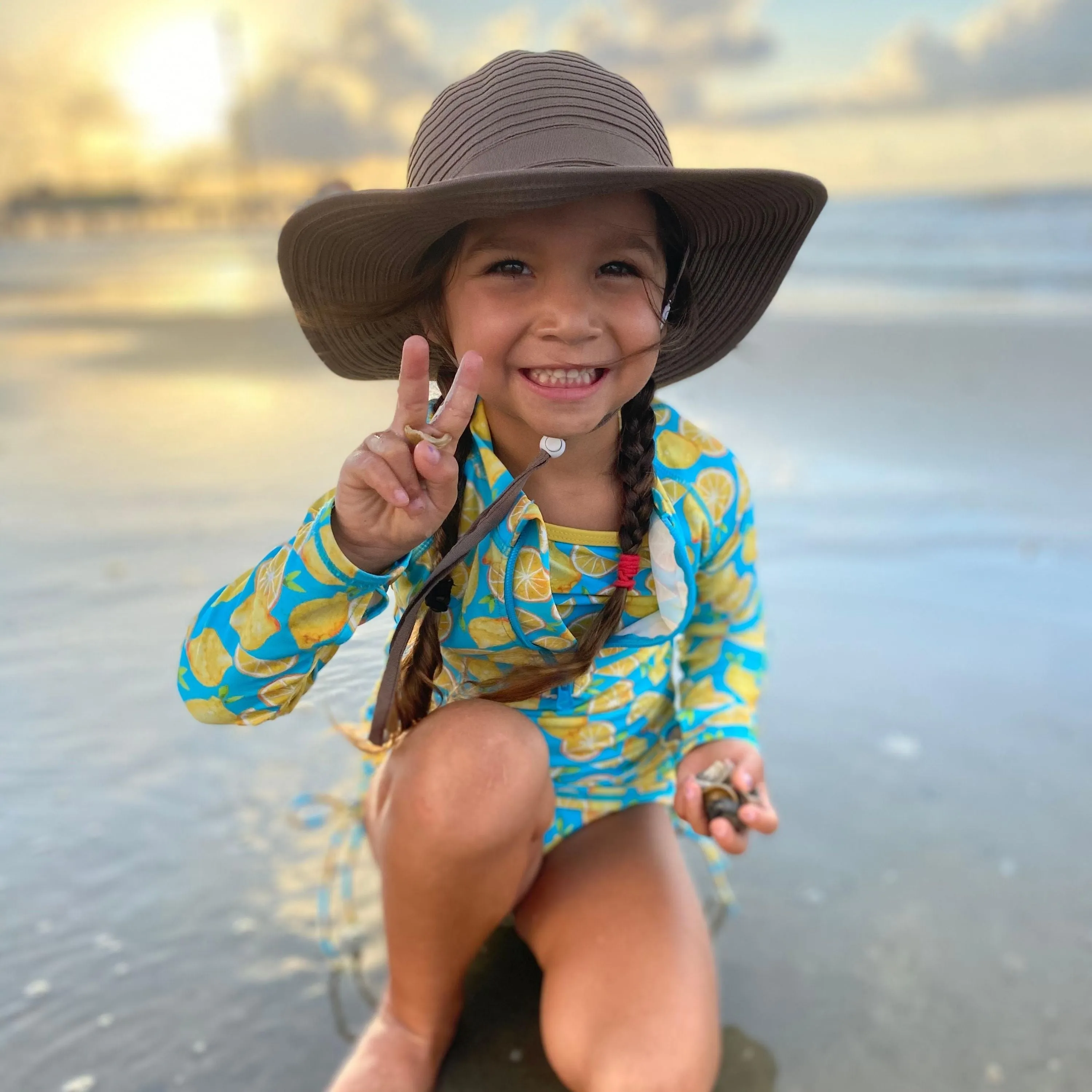 Girls Wide Brim Sun Hat - Brown