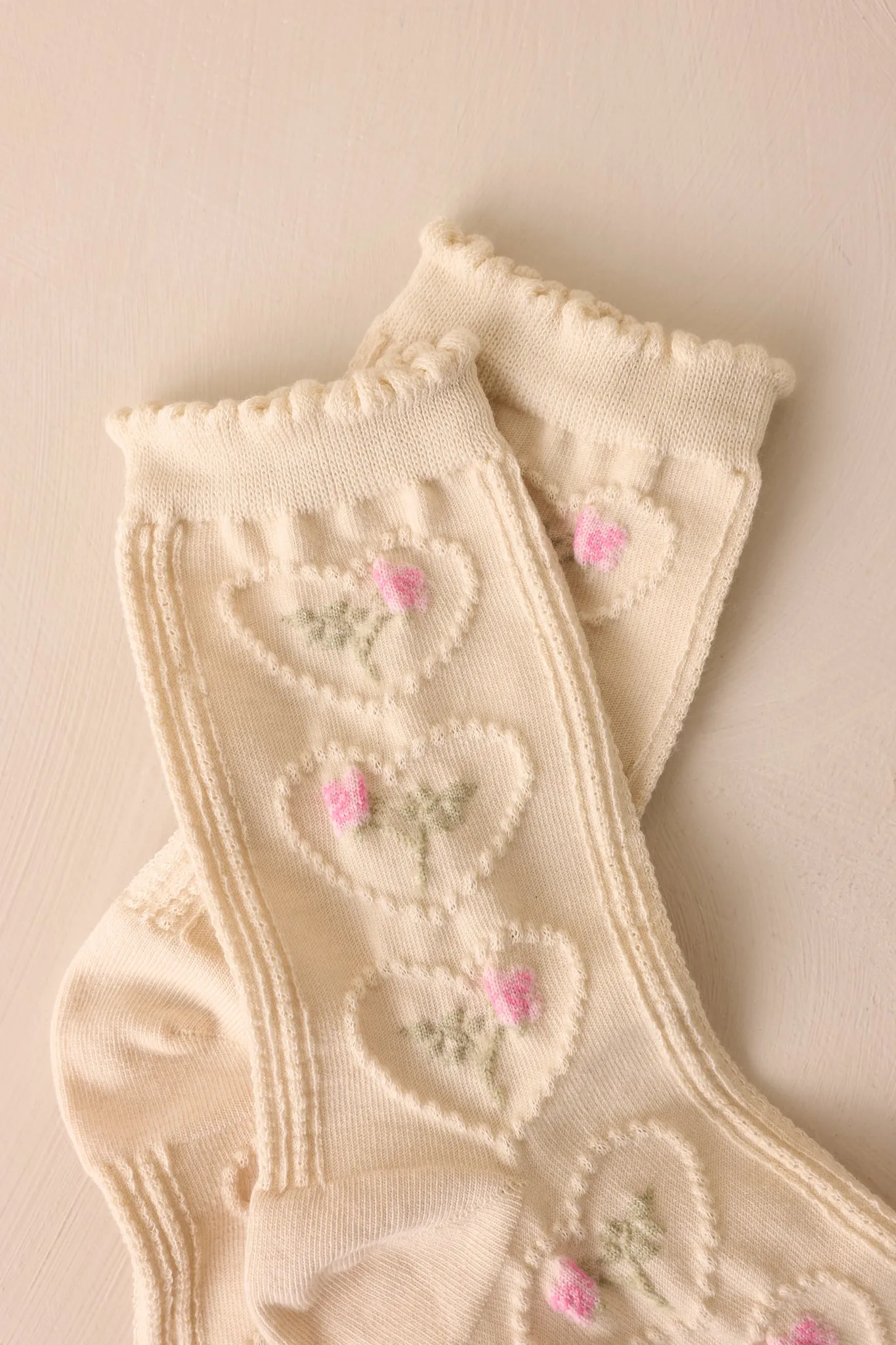 Heartwoven Garland Beige Floral Crew Socks