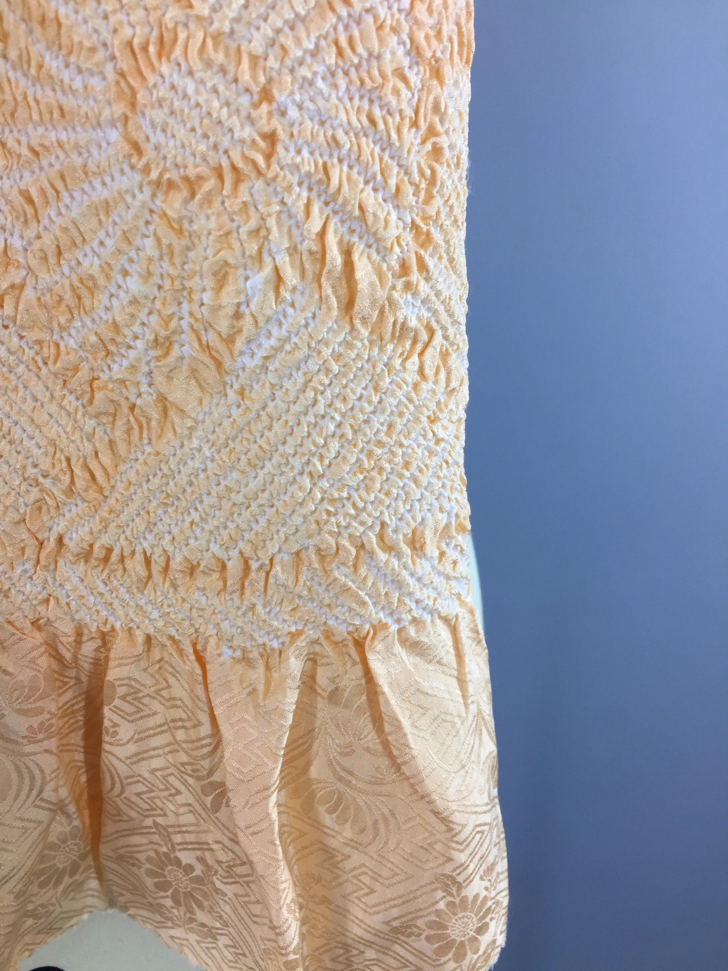 Vintage 1960s Silk Scarf Kimono Obiage / Peach White Shibori